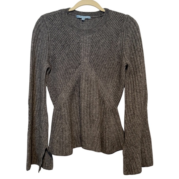 Antonio Melani Gray Peplum Wool Alpaca Blend Sweater Bell Sleeves Size Medium - Picture 1 of 10
